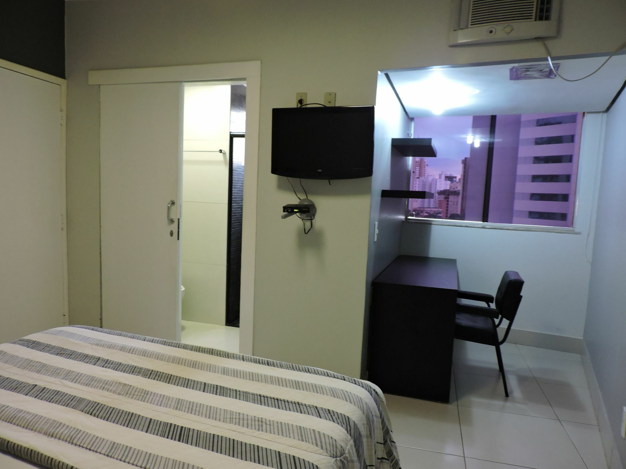 La Residence Flat Hotel Goiania Exterior photo