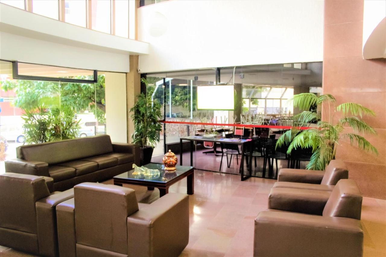 La Residence Flat Hotel Goiania Exterior photo